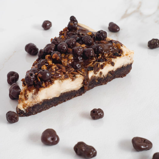 Cheesecake de cacao en rebanada